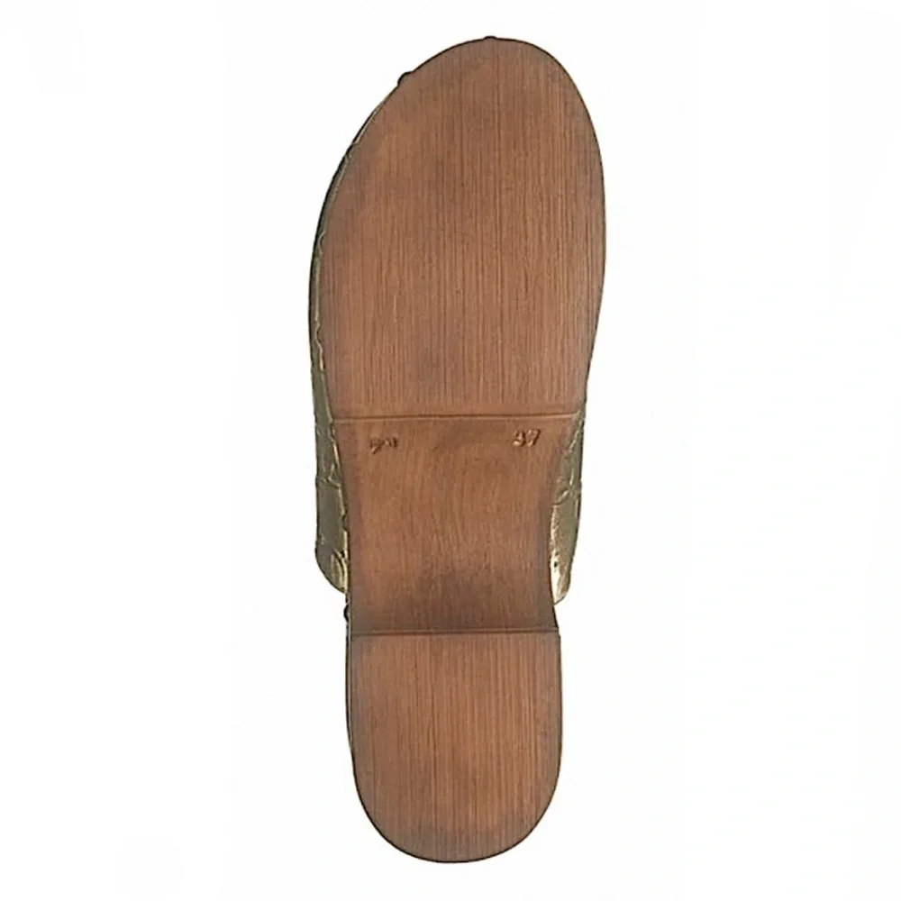 Valentino by Mario Valentino Micky Clog‎